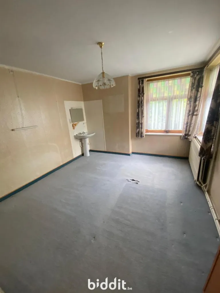 other_room