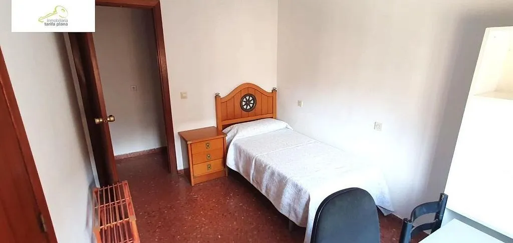 Chambres - Fully Furnished Flat with Garden in Benimaclet
