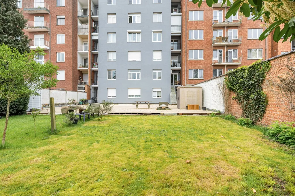 Giardino - Modernist Apartment with Garden in Antwerp