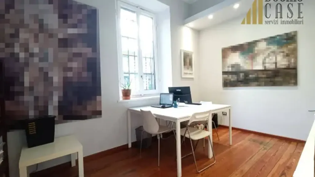 Bureau - Signorile Apartment with Triple Exposure in Milan