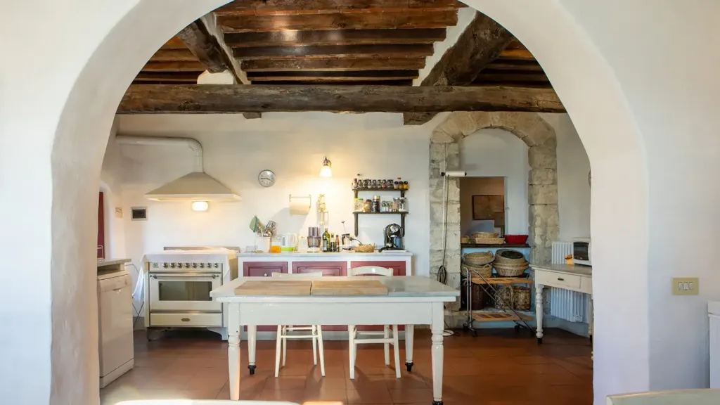 Cuisine - Villa with Pool and Tuscan Hills View in Rignano Sull'Arno