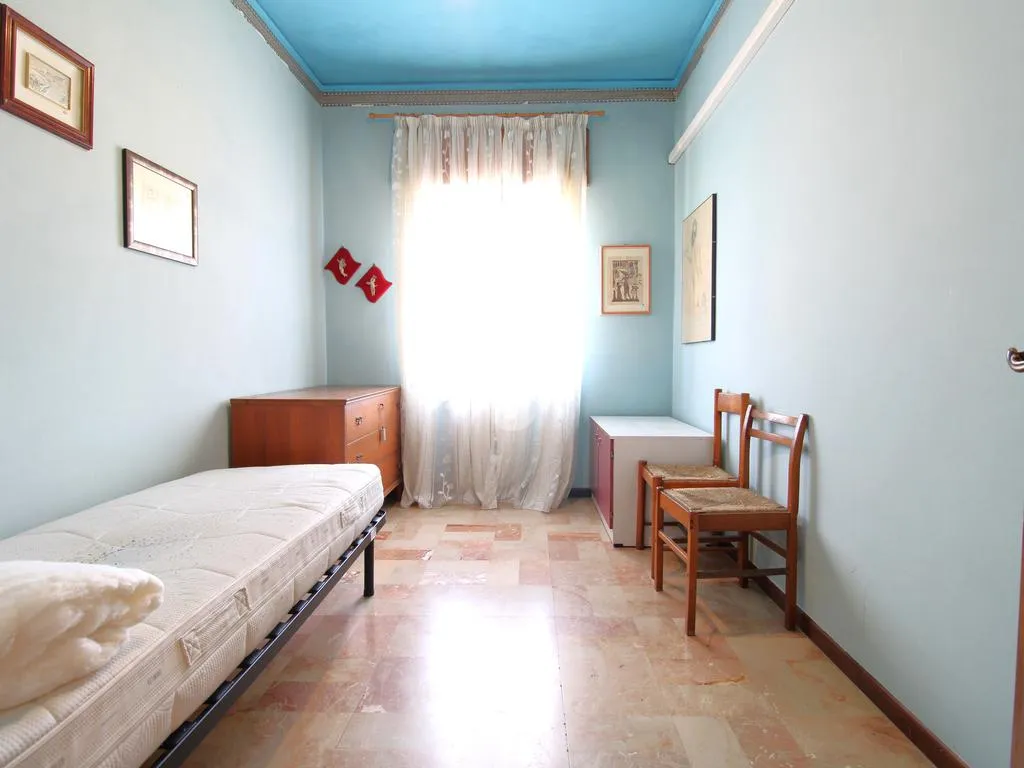 Chambres - Prestigious Villa with Garden in Creazzo