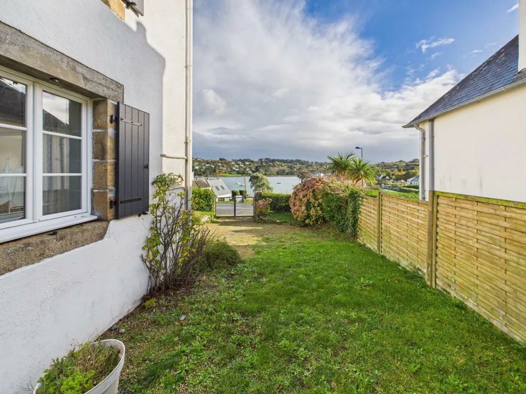 Aed - Charming House with Garden in Plougasnou