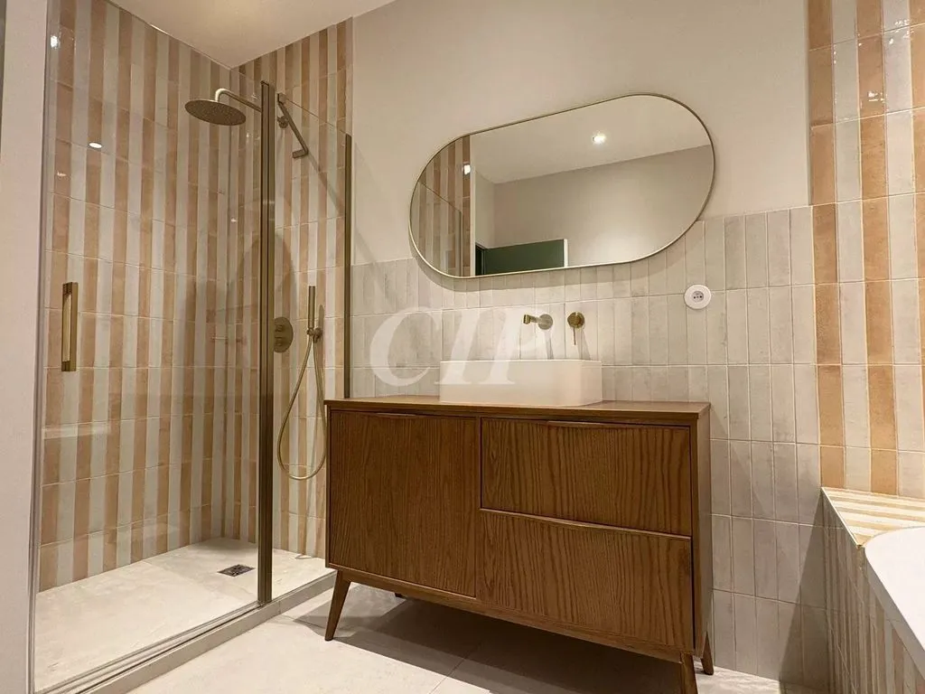 Vannitoad - Luxury Flat with Garden in Aix-en-Provence