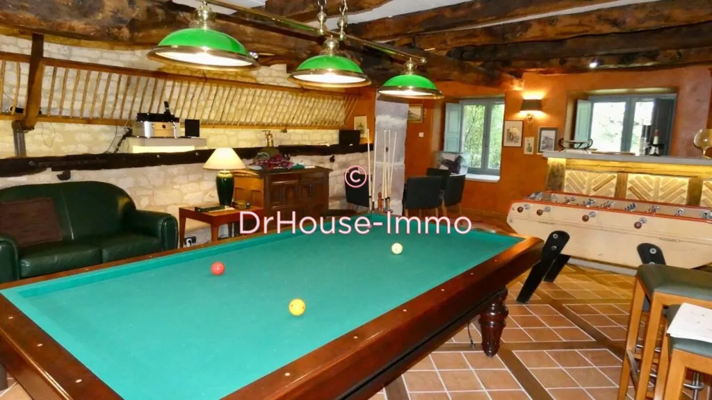 Stanze - Restored Manor with Pool in Amarens