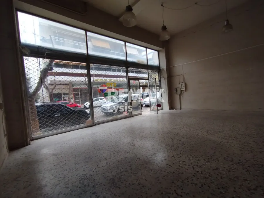 Garaaž - Shop with Large Window in Agios Eleftherios
