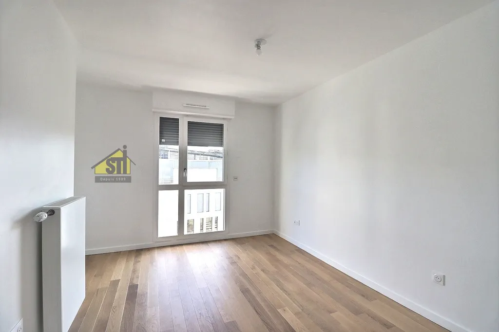 Stanze - New Flat with Balcony in Rueil-Malmaison