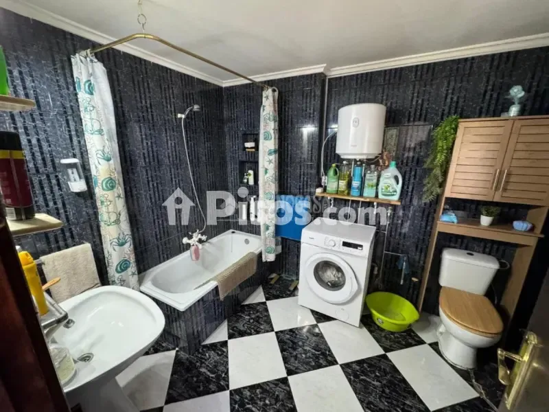 Vannitoad - 1-Bedroom Flat with Terrace in Écija
