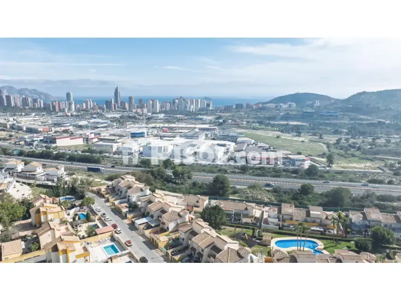 Duplex with South Terrace in Balcón de Finestrat