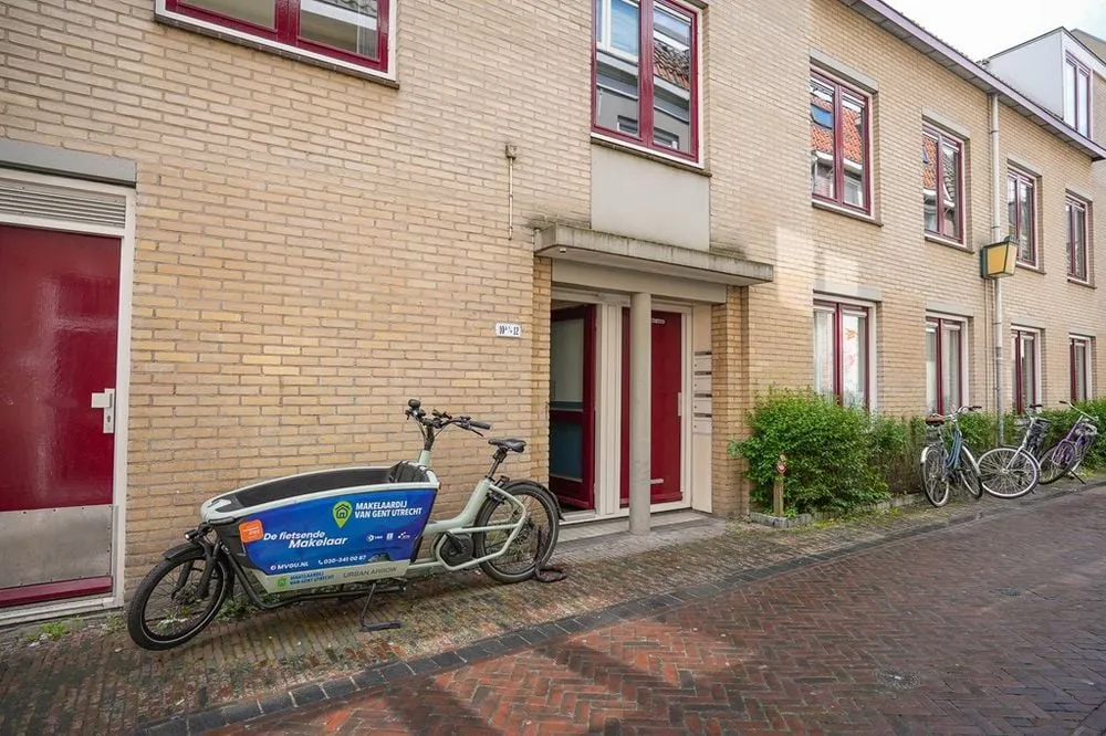 3-toaline korter asukohas Utrecht