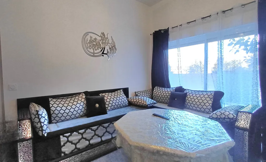 Elutuba - Contemporary Villa with Terraces in Canet