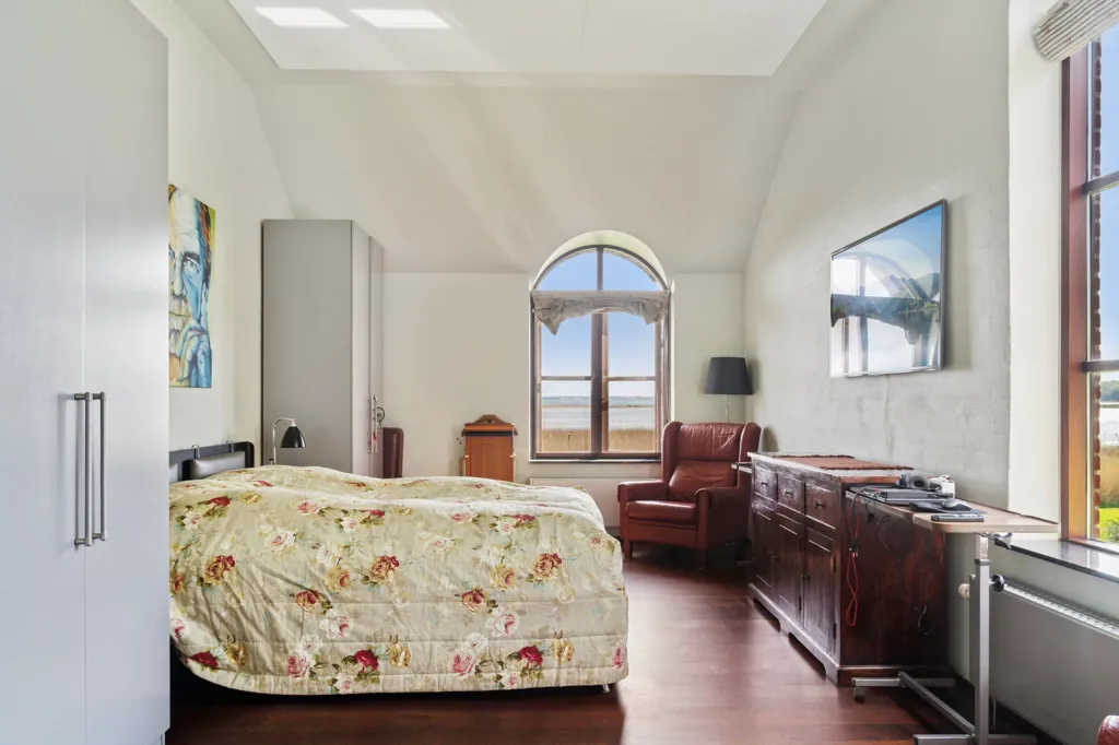 Chambres - Historic Villa with Water View on Hjarnø