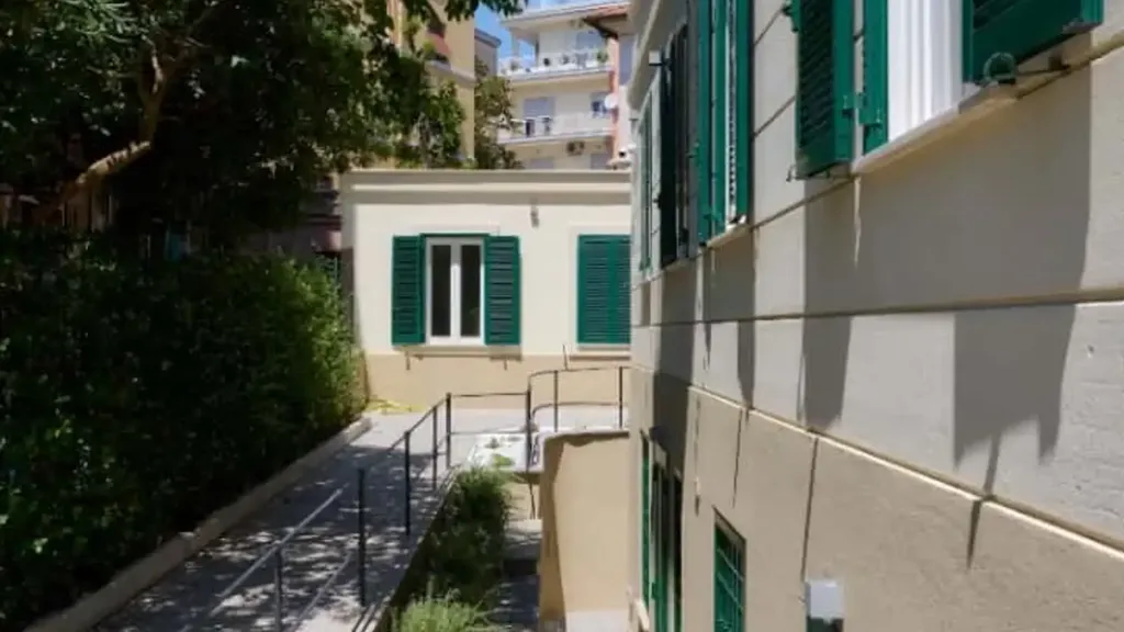 Välivaade - Modern Studio with Kitchen in Gianicolense, Rome