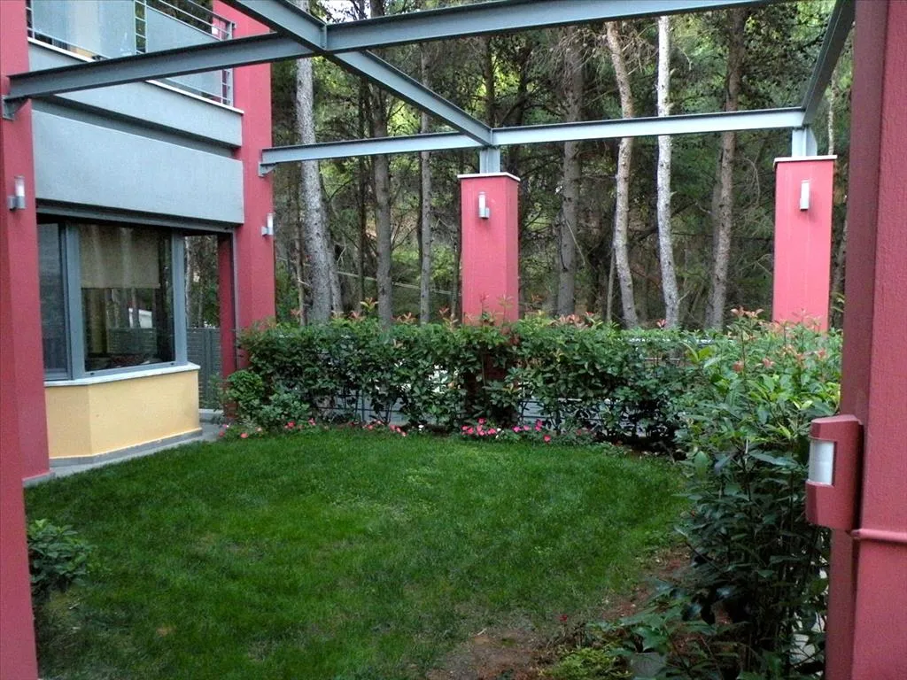 Jardin - Detached House with Garden in Thracomacedones