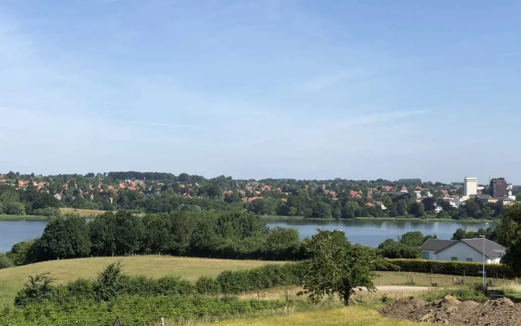 Year-Round Plot with 4G Coverage in Haderslev