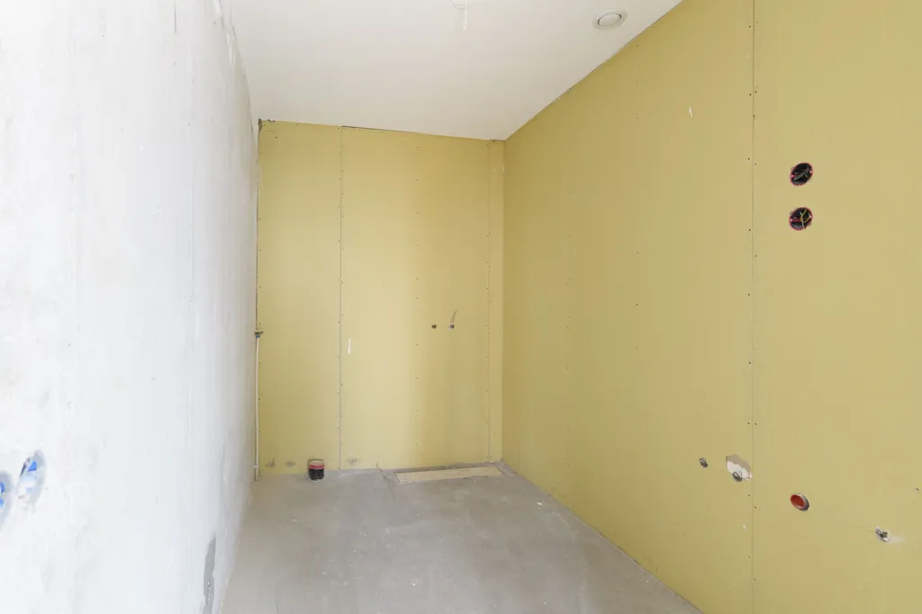 other_room