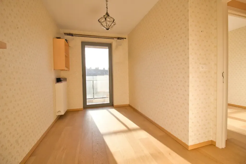 Esik - Apartment with Terrace in Louvain-la-Neuve