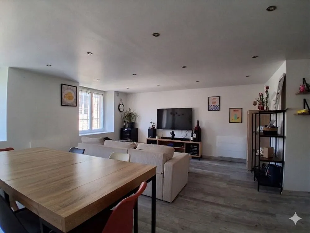 Sala da pranzo - Renovated Duplex with Central Location in Saint-Didier-en-Velay