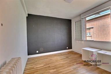 Rooms - Spacious City Centre Apartment in Lisieux