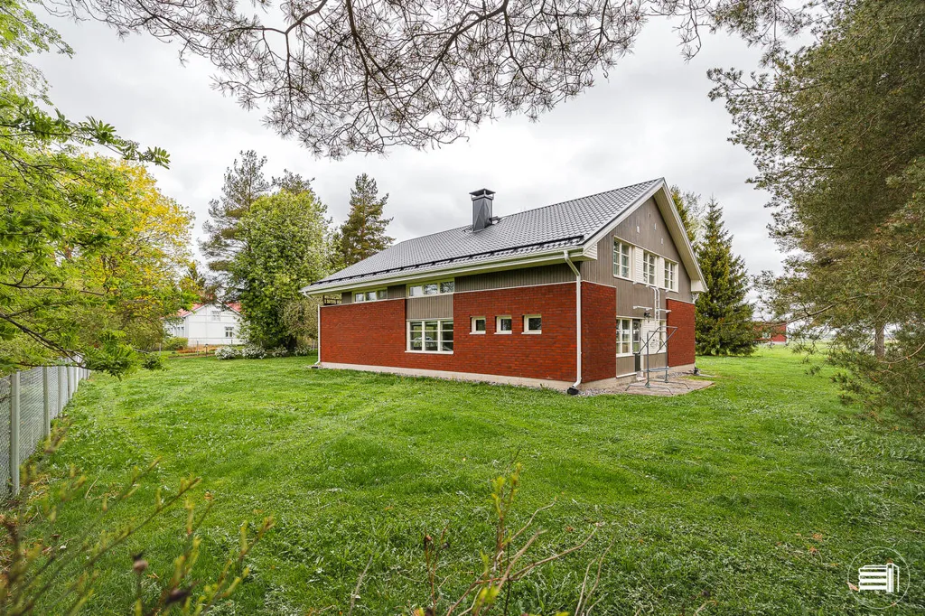 Välivaade - Architect-Designed House with River View in Kyrönjoki