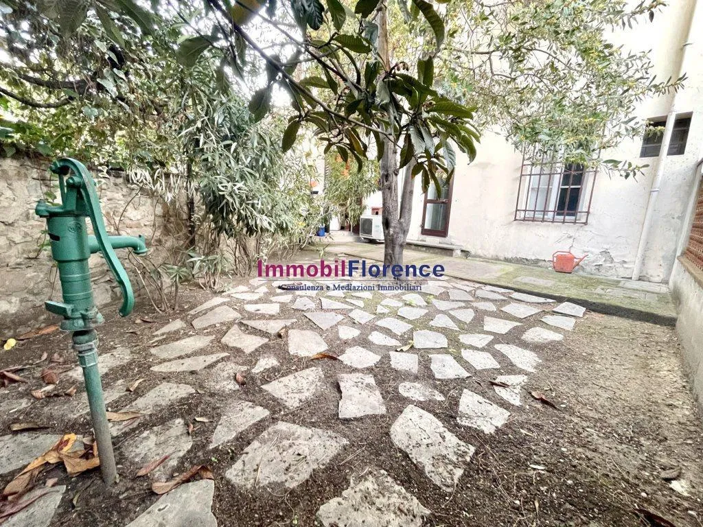 Jardin - Ground Floor Apartment with Garden in Florence