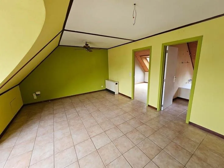 Toad - Flat with Attic Storage in Namur Centre