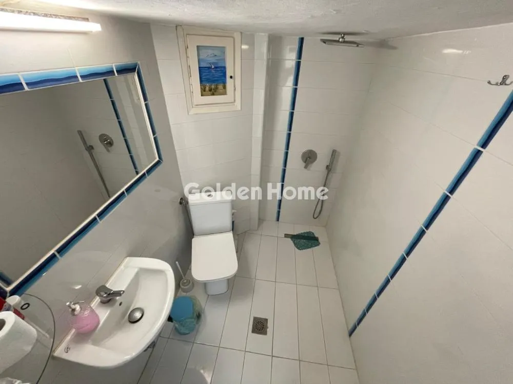 Salles de bain - Bright Apartment with Balcony in Thessaloniki Centre