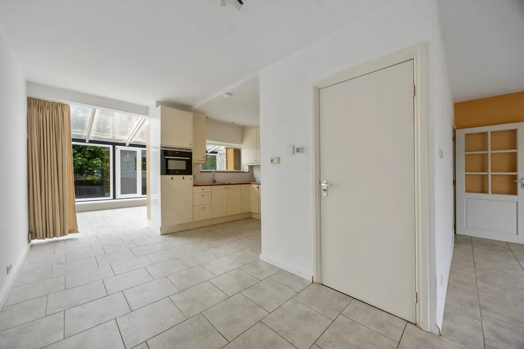 Cuisine - House with Self-contained Apartment in Groesbeek