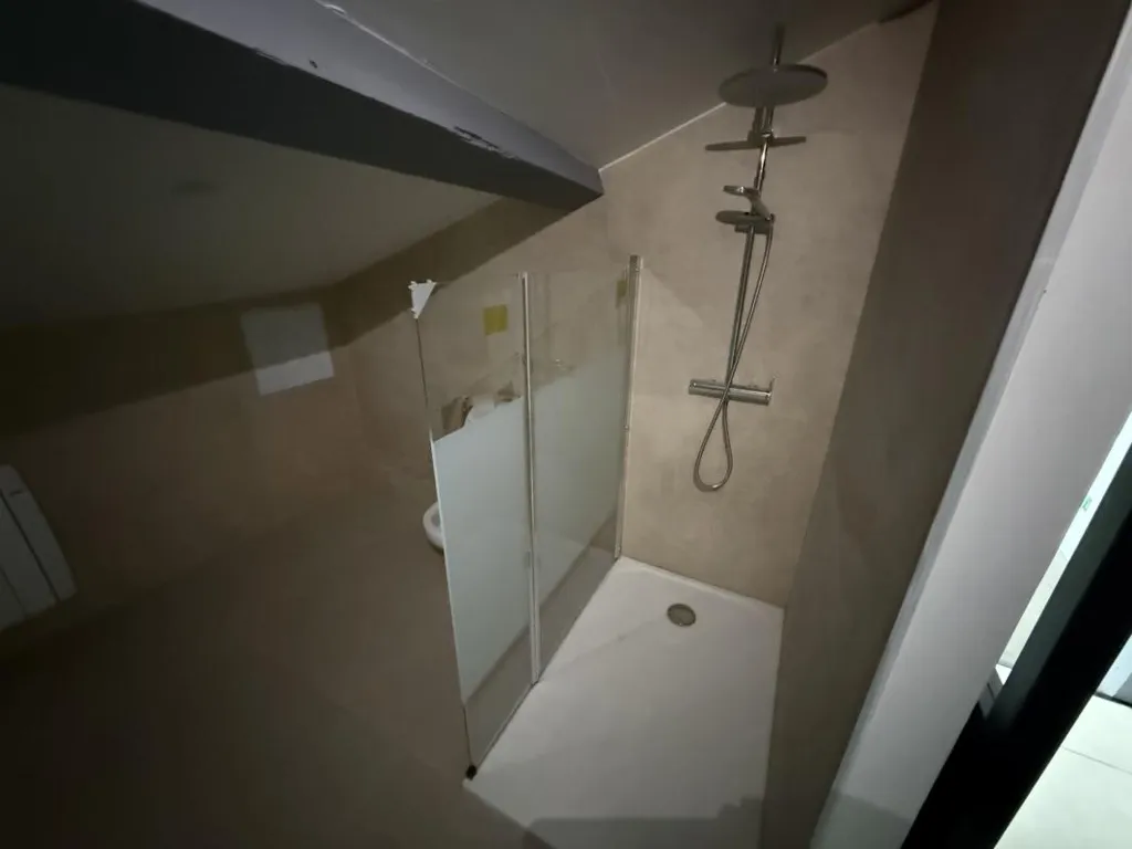 Bagni - Renovated Studio near Tréfilerie University