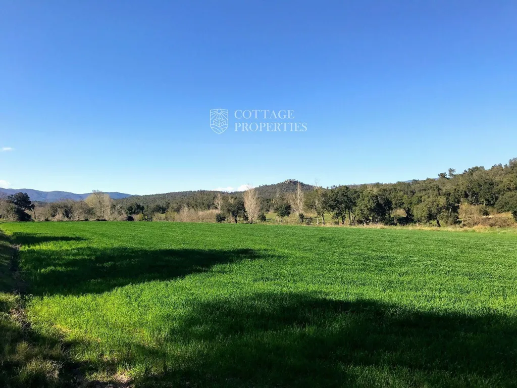 Jardin - Charming Farmhouse with Views in Darnius
