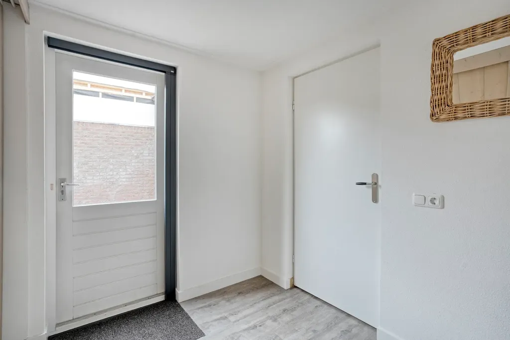 5-toaline maja asukohas Den Ham