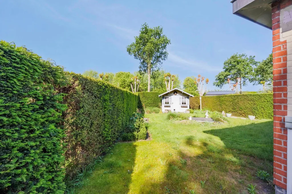 Aed - Half-Open House with Garden in Assebroek