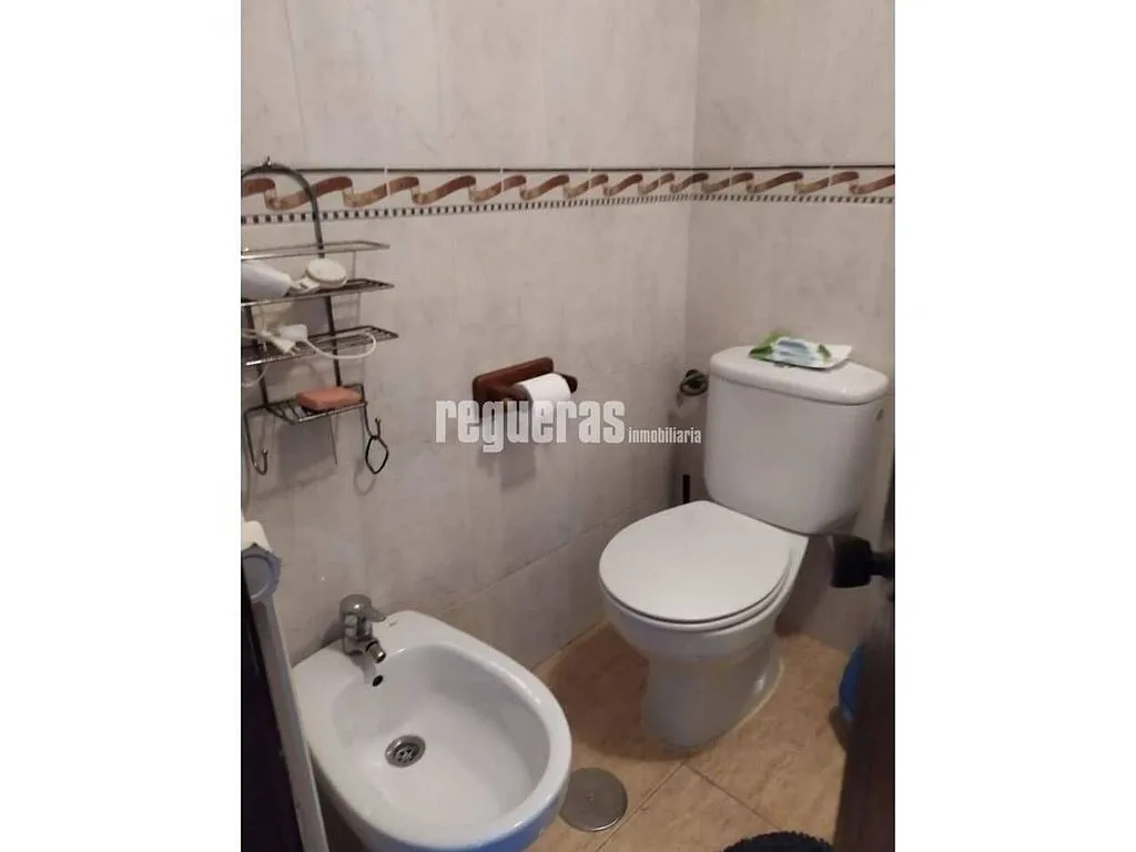 Salles de bain - Apartment with Lift in La Magdalena, Avilés