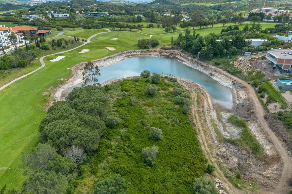 Vue aérienne - Development Land with Golf View in Belas Clube de Campo