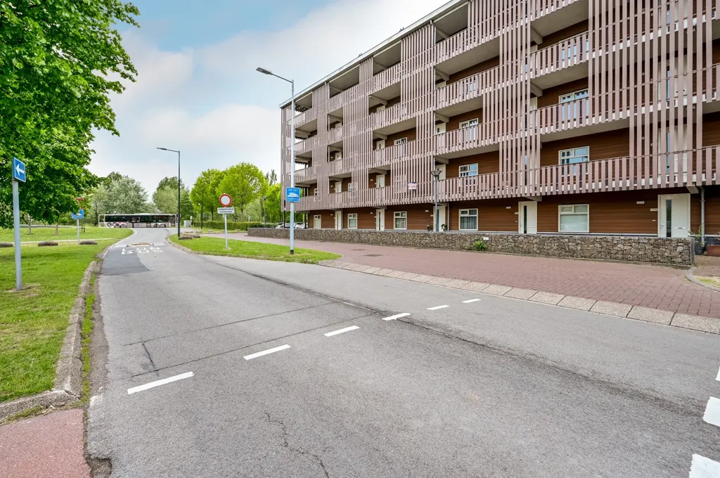 2-toaline korter asukohas Hoofddorp