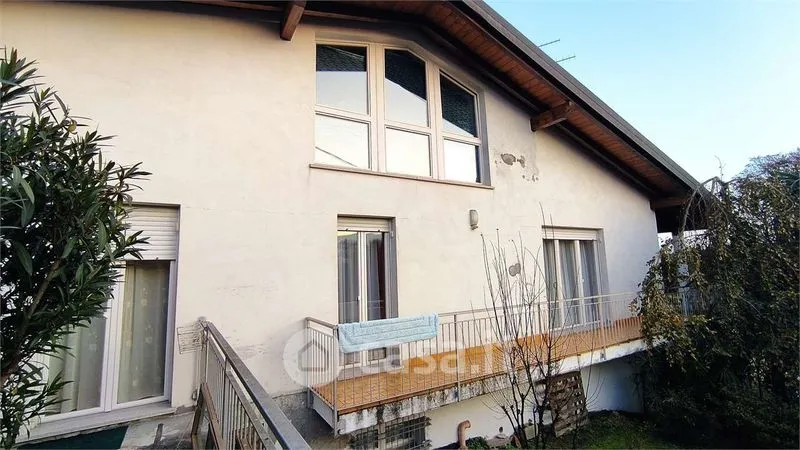 Exterior - Villa with Lake View in Verbania