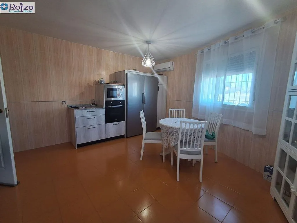Dining Room - Ground Floor Flat with Pool in Alcabón