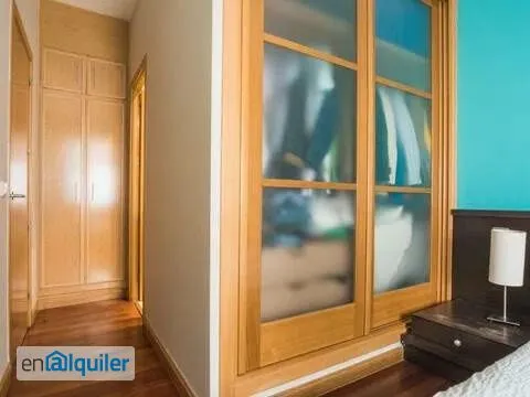 Bedrooms - Bright Apartment with Balcony in Chueca, Madrid