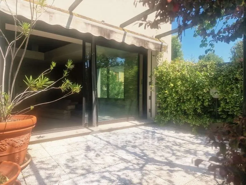 Terrass - Spacious Apartment with Private Lift in Vigevano