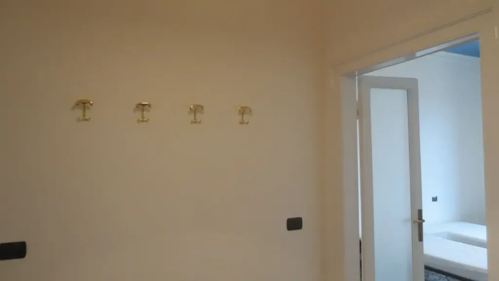 Hallway - Rented Apartment with Balcony in Milan