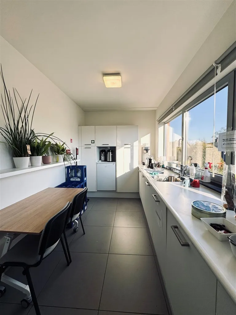 Köök - Office Space with Loft in Waasmunster
