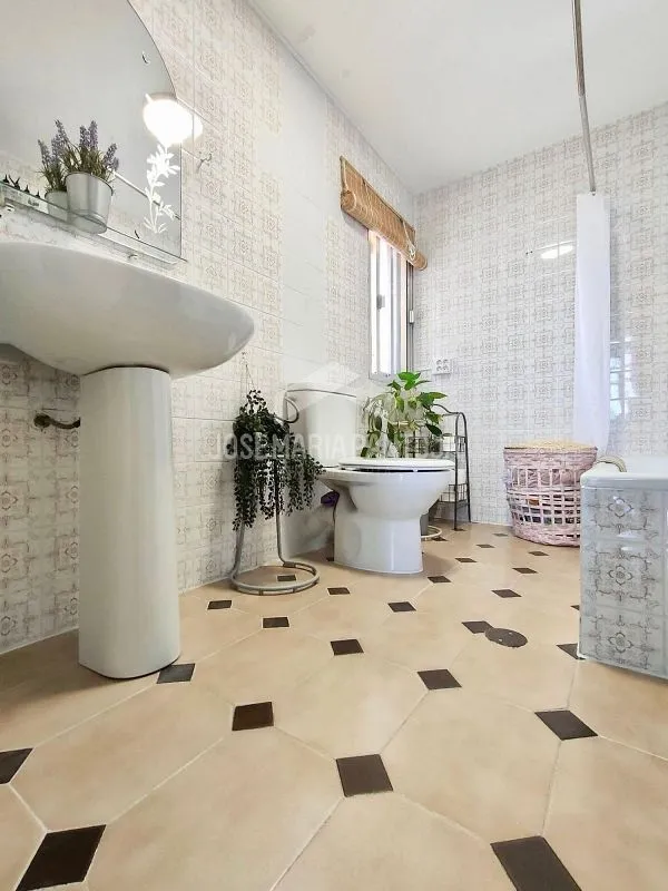 Salles de bain - Spacious Apartment with Terrace in Jerez