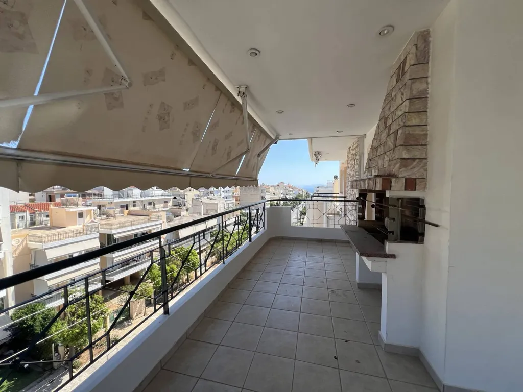 4-toaline korter asukohas Athens
