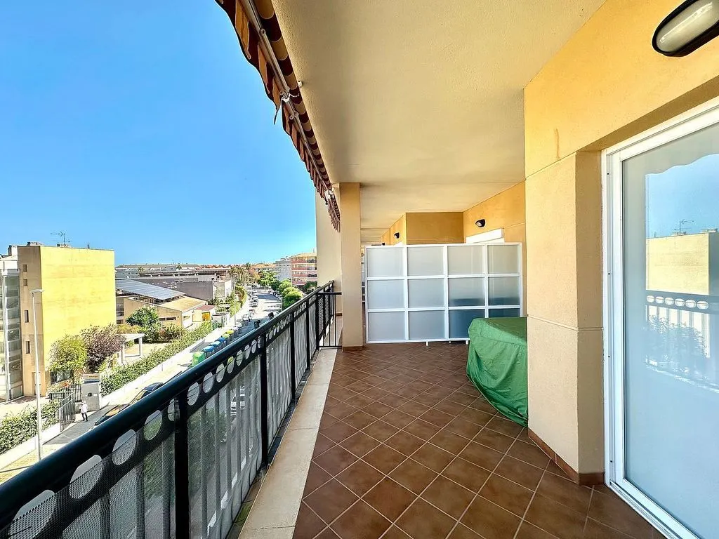 Balcon - Apartment with Pool and Terrace in Guillem de Castro