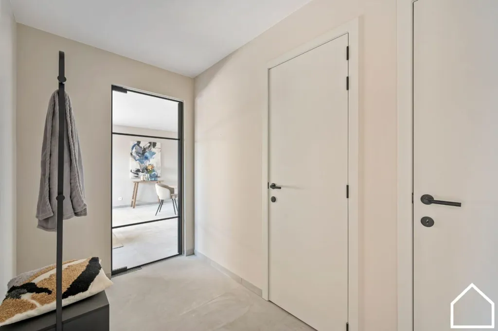 Esik - Newly Built Apartment with Balcony in Comines-Warneton