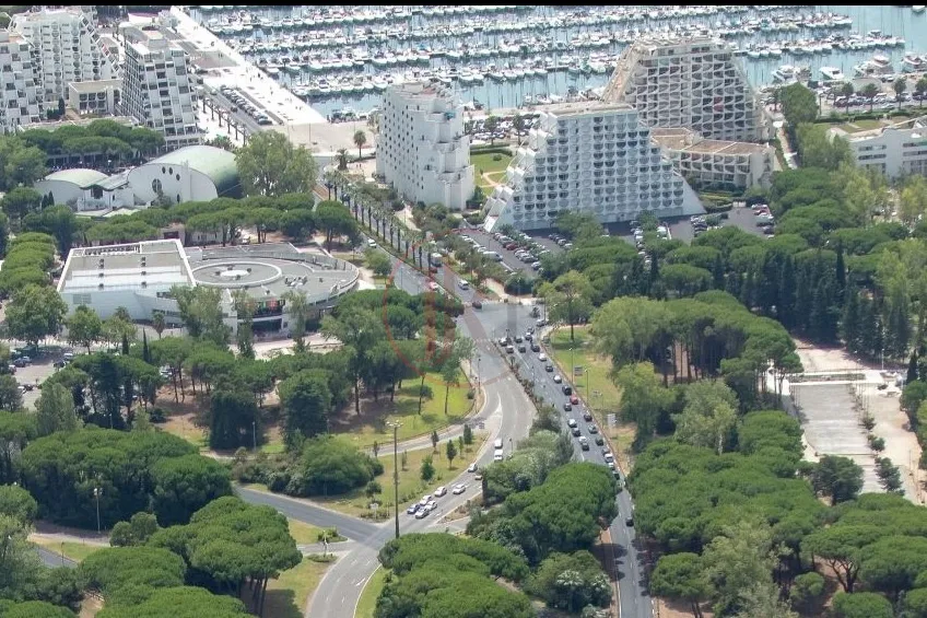 Vue aérienne - Appartement en dernier étage avec terrasse à La Grande Motte