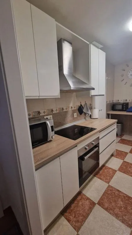 Cuisine - Furnished Flat with Central Heating in Granada