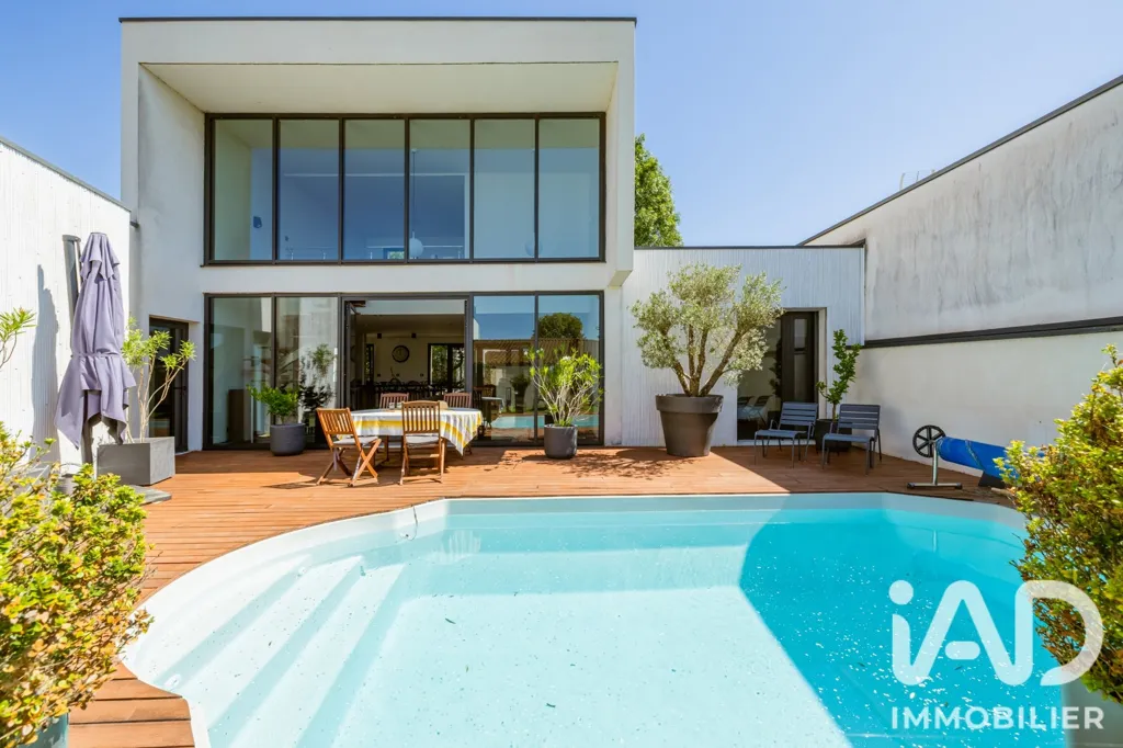 Piscine - Maison d'Architecte avec Piscine à Puilboreau
