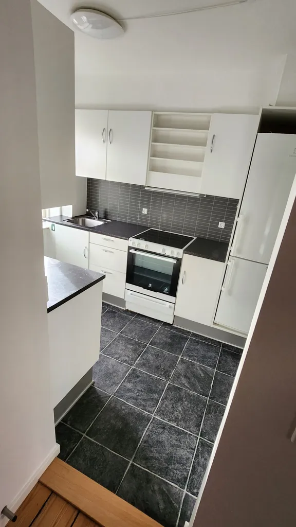 Cuisine - Renovated Flat in Central Esbjerg
