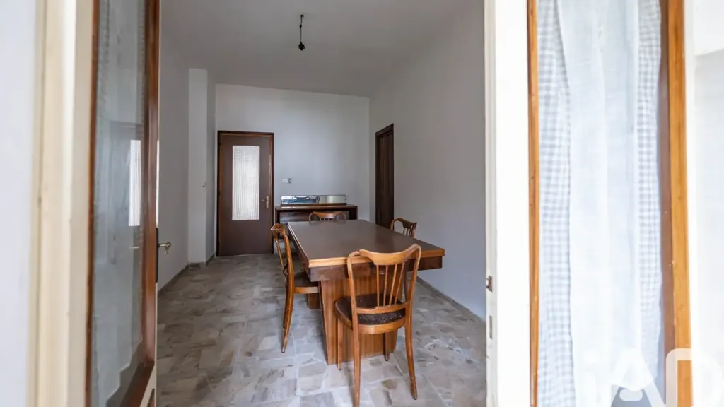 Salle à manger - Duplex Villa with Private Gardens in Mesola